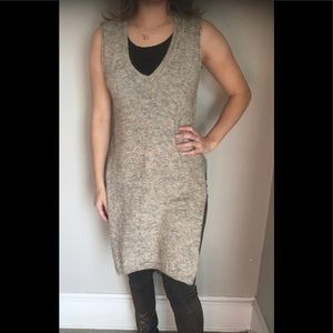 Long wool sweater vest